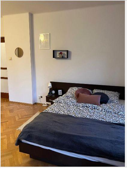 Kwatera prywatna Cheerful 3 Bedroom House Kraków